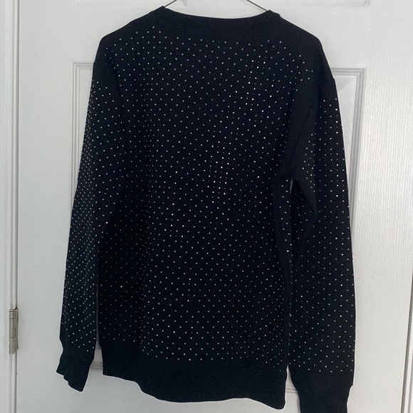 Last chance! 2/$20 Men’s crew neck sweater - Picture 3 of 3